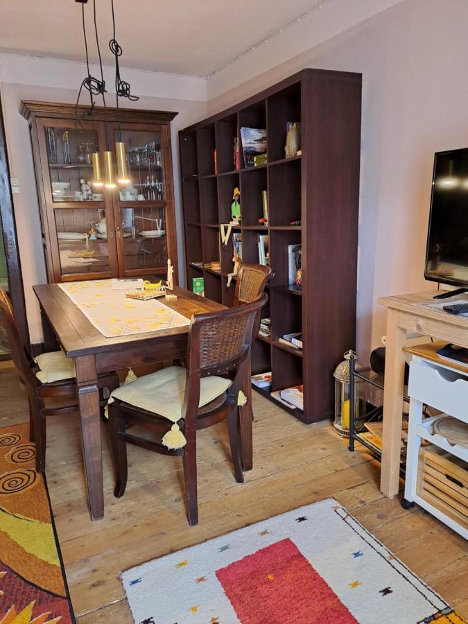 ドルンビルンPrivatzimmer Im Gasthaus Engelアパートメント エクステリア 写真